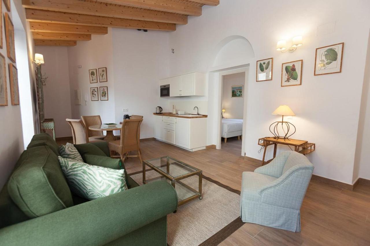 Patios De La Riva Appartement *